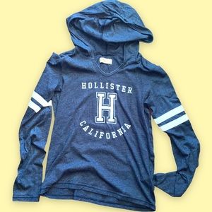 Cute Hollister long sleeve fitted t-shirt hoodie Sz. XS